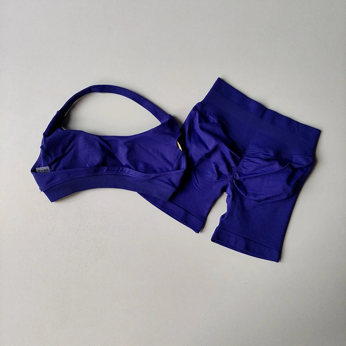 Women's Seamless Yoga Set Two Piece Halter Sports Bra Shorts