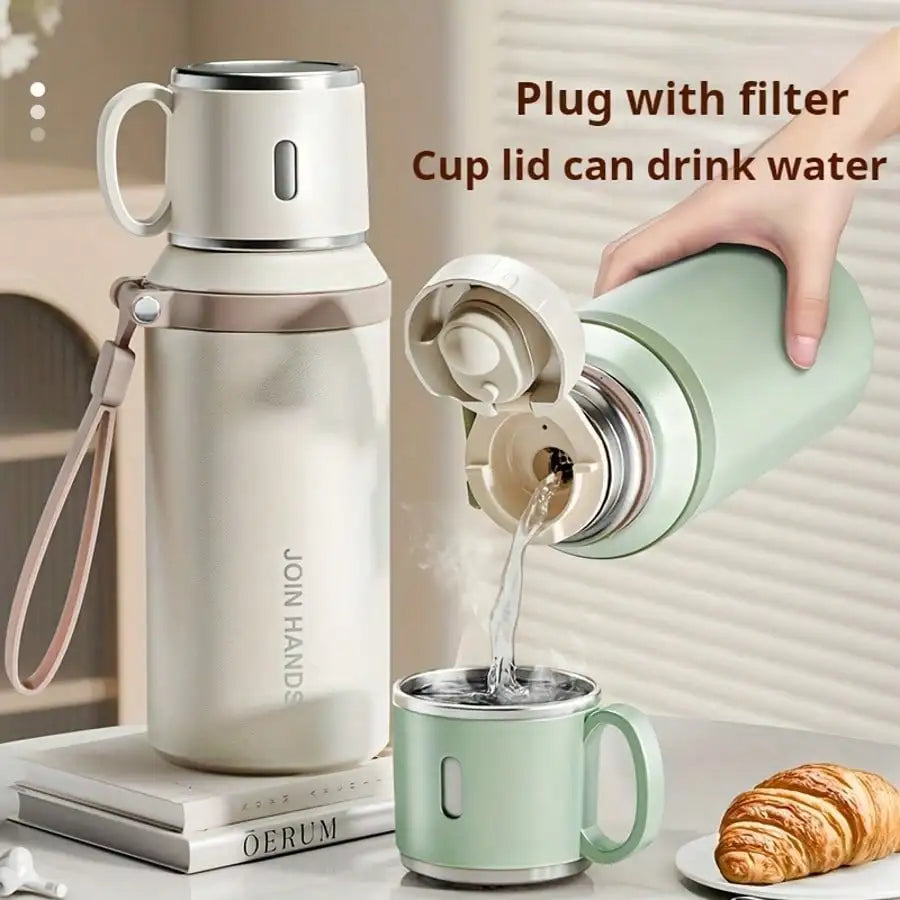 304 Stainless Steel Vacuum Insulated Water Bottle With Cup Lid And Carry Strap