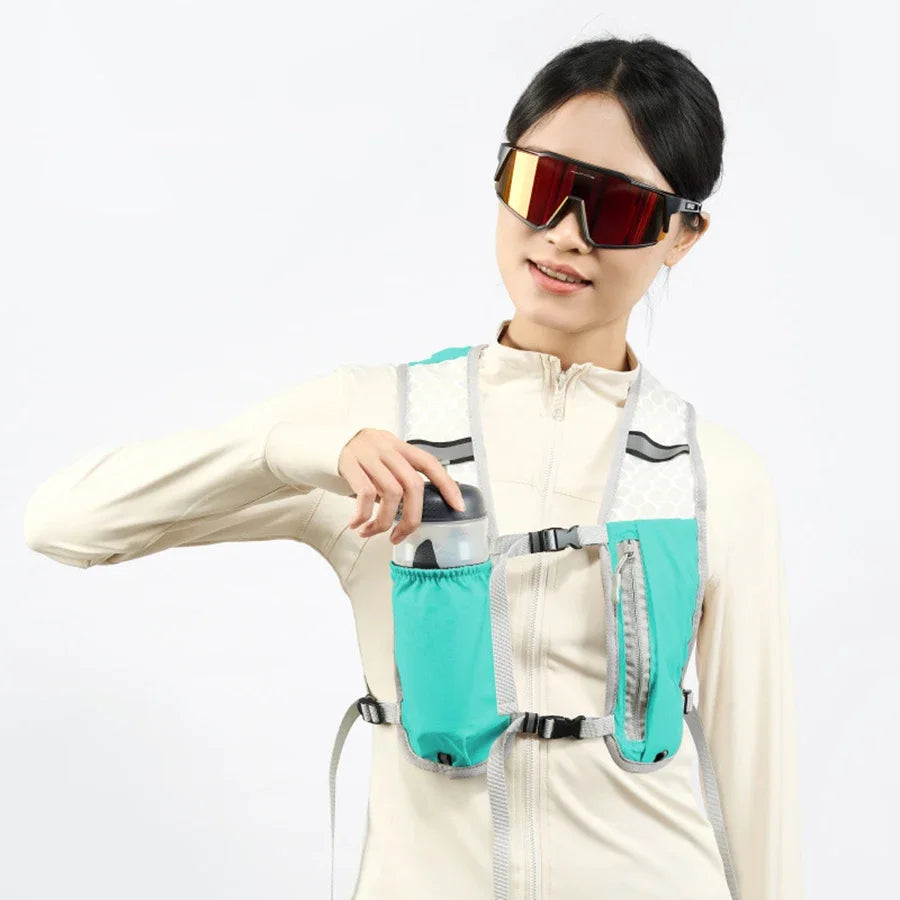Lightweight Hydration Vest For Biking And Running With Phone Pocket