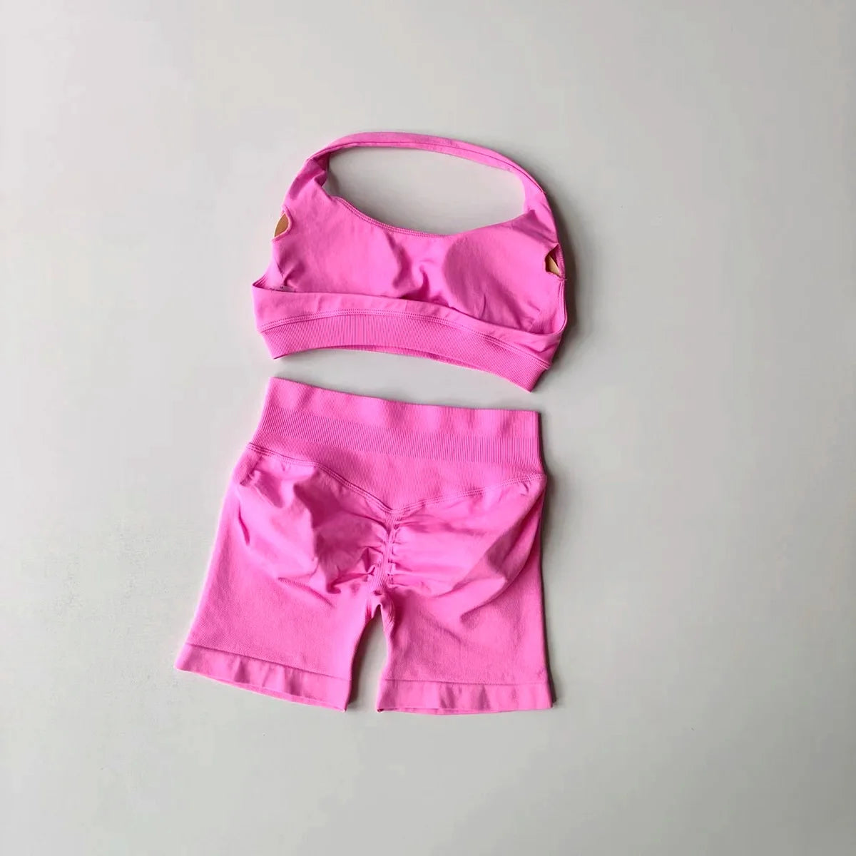 Women's Seamless Yoga Set Two Piece Halter Sports Bra Shorts